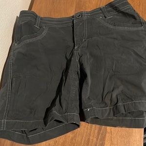 Kuhl womens size 10 shorts